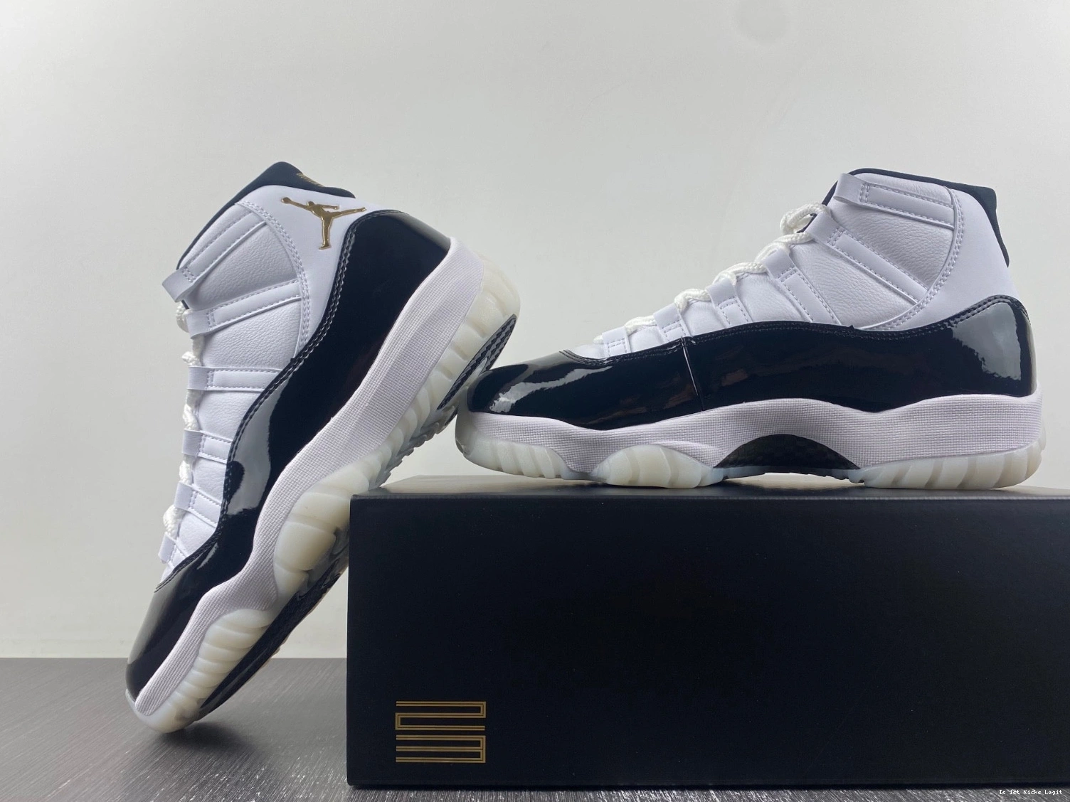 Air 11 Jordan CT8012-170 